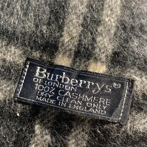 Burberry Plaid Scarf with Fringe - Picture 6 of 10